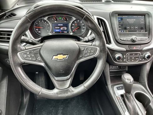 Used 2021 Chevrolet Equinox LT AWD/4WD image 12