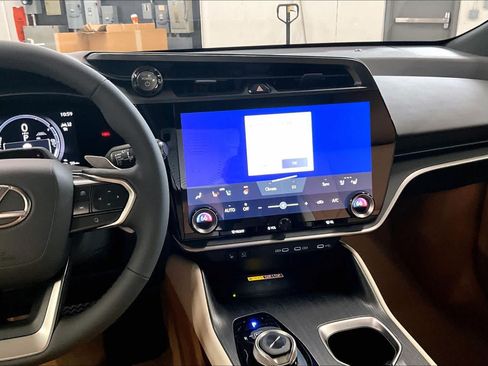 New 2026 Lexus RZ 450e AWD image 7