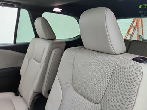 Used 2025 Lexus TX 350 AWD w/ Technology Package image 34