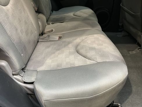 Used 2010 Toyota RAV4 2WD image 15