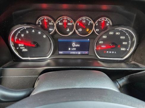 Used 2021 Chevrolet Silverado 1500 LT Trail Boss w/ Convenience Package II image 10