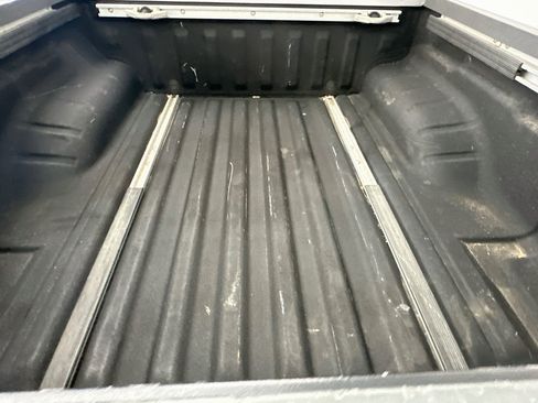 Used 2018 Nissan Frontier SL AWD/4WD image 31