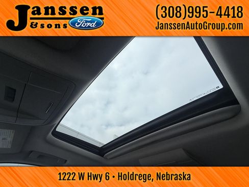 Used 2015 Chevrolet Tahoe LT AWD/4WD image 30