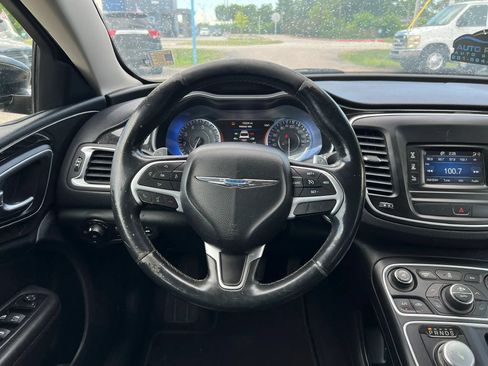 Used 2015 Chrysler 200 C FWD image 18