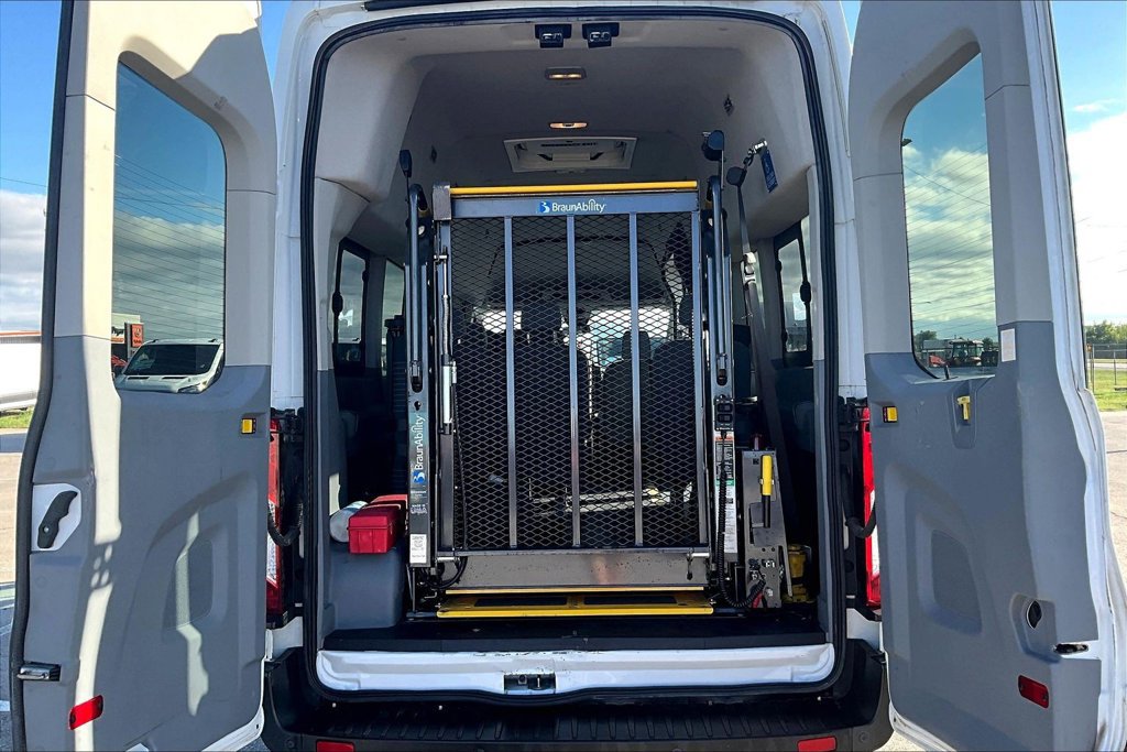 Used 2018 Ford Transit 350 XLT RWD image 29