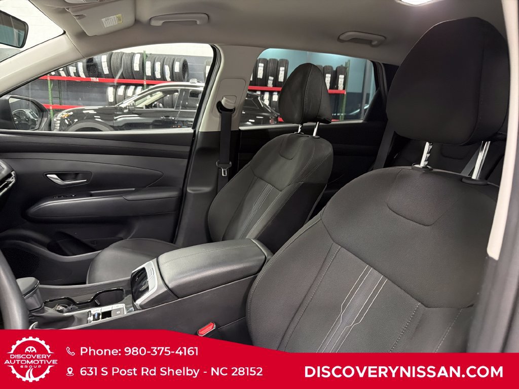 Used 2025 Hyundai Tucson SEL FWD image 13