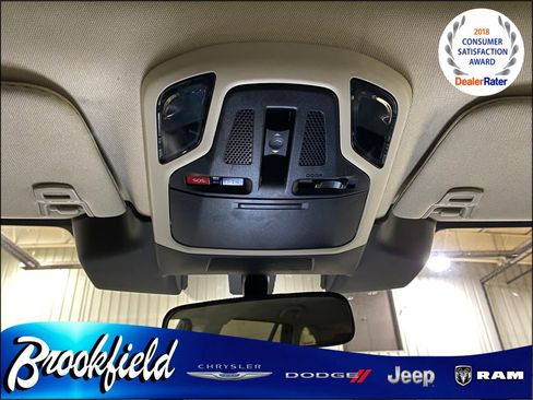 Used 2025 Subaru Outback Premium image 29