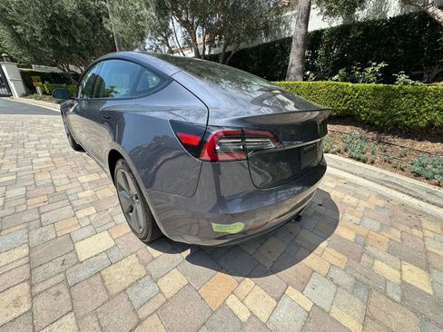Used 2023 Tesla Model 3 Standard Range image 7