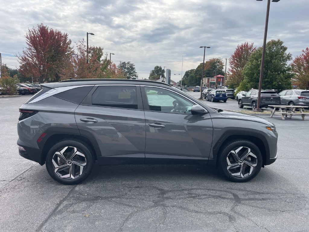 Used 2024 Hyundai Tucson SEL w/ Convenience Package AWD/4WD image 10