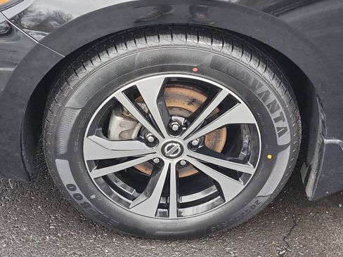 Used 2023 Nissan Sentra SV image 8