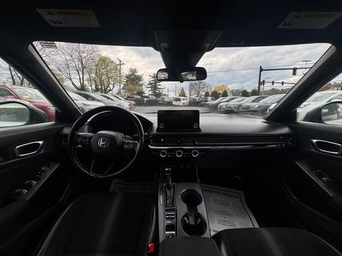 Used 2025 Honda Civic Sport image 15