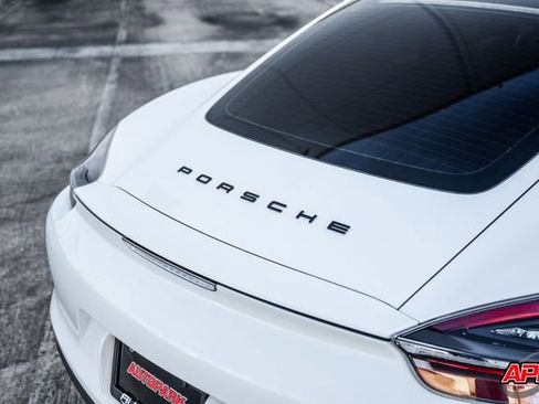 Used 2014 Porsche Cayman S image 32