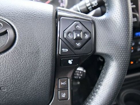 Used 2020 Toyota 4Runner Nightshade AWD/4WD image 22