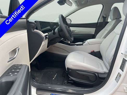 Used 2026 Hyundai Tucson SE FWD image 16