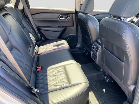Certified 2021 Nissan Rogue Platinum AWD/4WD image 26