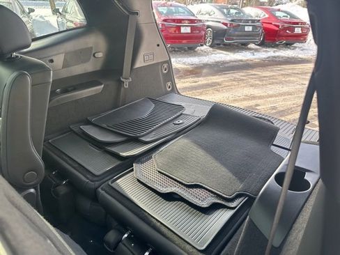 Used 2023 Cadillac XT6 Premium Luxury w/ Technology Package image 37