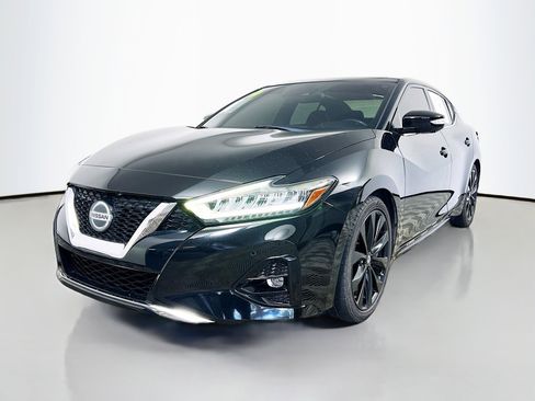 Used 2019 Nissan Maxima SR w/ Premium Package image 10