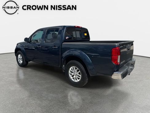 Certified 2019 Nissan Frontier SV image 6