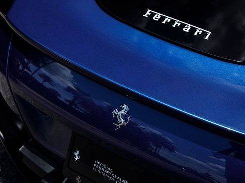 Used 2024 Ferrari Roma RWD image 39