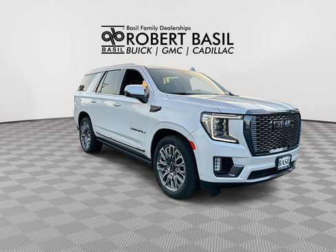 Used 2024 GMC Yukon Denali Ultimate AWD/4WD image 2