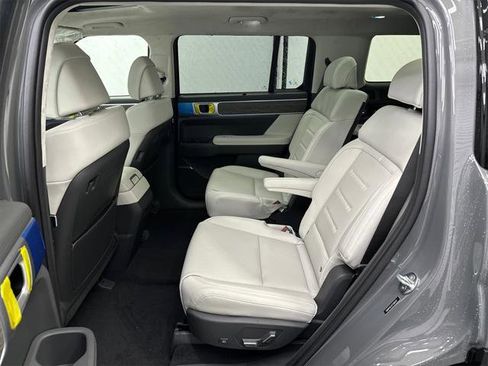 New 2026 Hyundai Santa Fe Calligraphy image 24