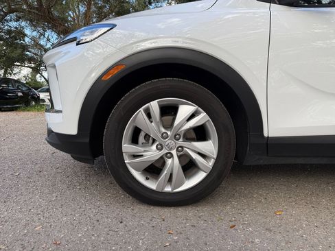 Used 2025 Buick Encore GX Preferred image 23