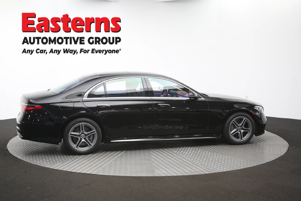 Used 2022 Mercedes-Benz S 500 4MATIC w/ AMG Line Package image 48