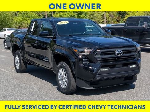 Used 2024 Toyota Tacoma SR5 RWD image 3