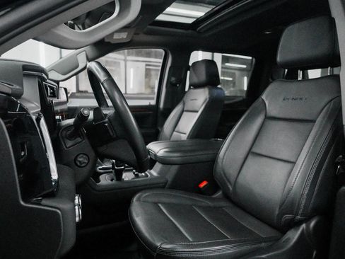 Used 2023 GMC Sierra 1500 Denali w/ Denali Reserve Package image 28