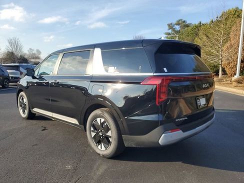 New 2026 Kia Carnival LXS image 5