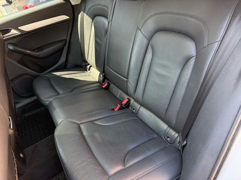Used 2017 Audi Q3 2.0T Premium w/ Convenience Package AWD/4WD image 7
