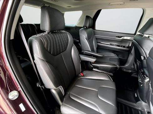 Used 2025 Hyundai Palisade Limited AWD/4WD image 20