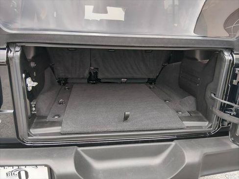 Certified 2025 Jeep Wrangler Unlimited Sport AWD/4WD image 12