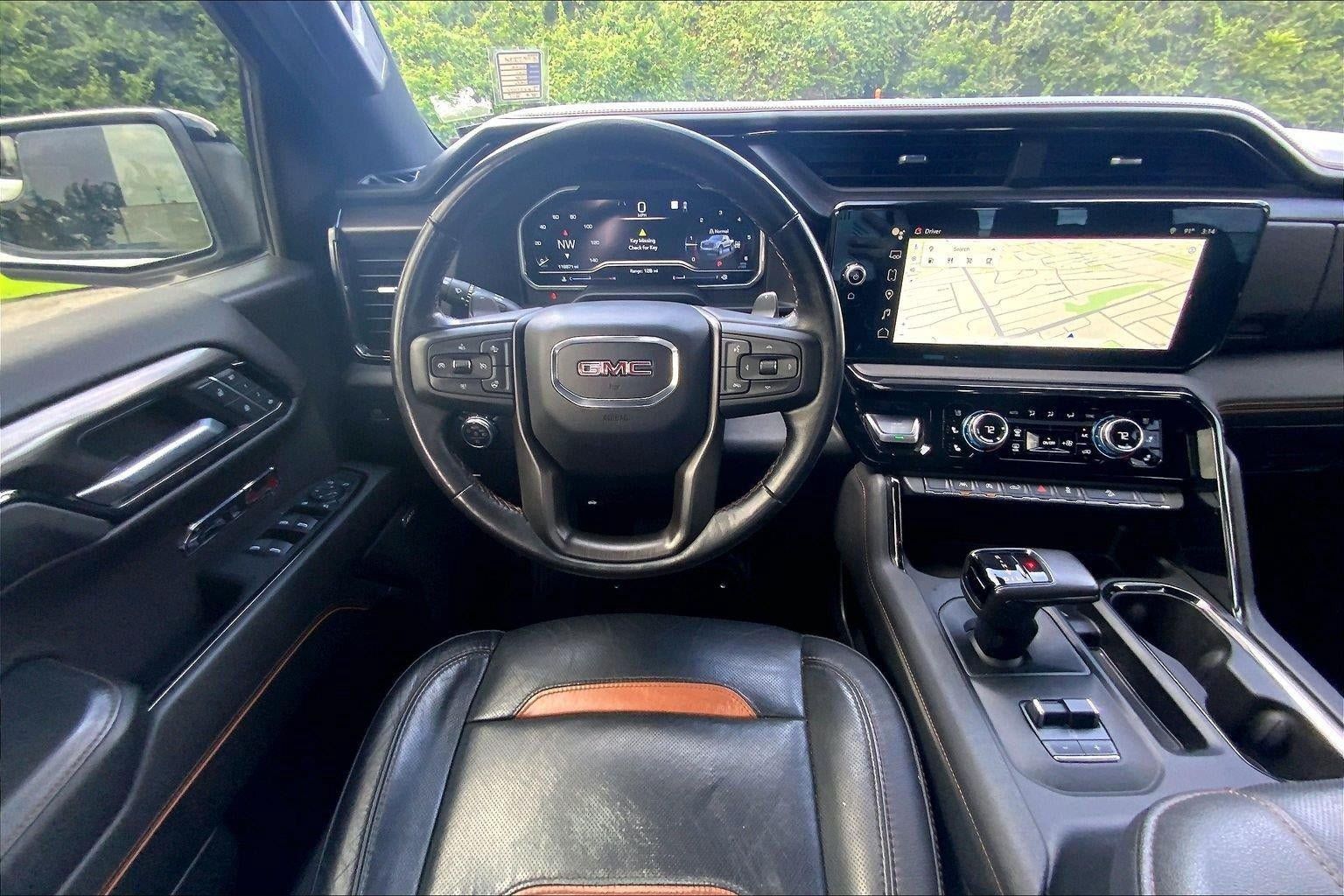 Used 2022 GMC Sierra 1500 AT4 w/ AT4 Preferred Package AWD/4WD image 5