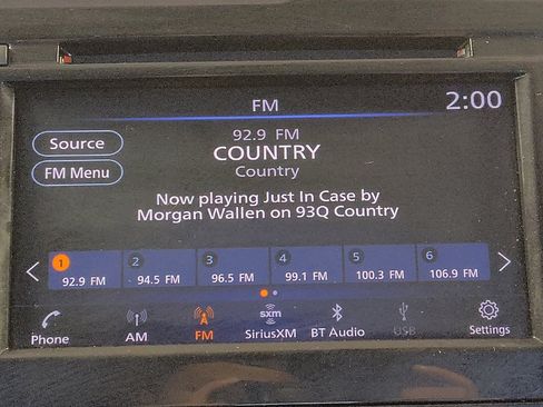 Used 2020 Nissan Rogue Sport SV FWD image 25
