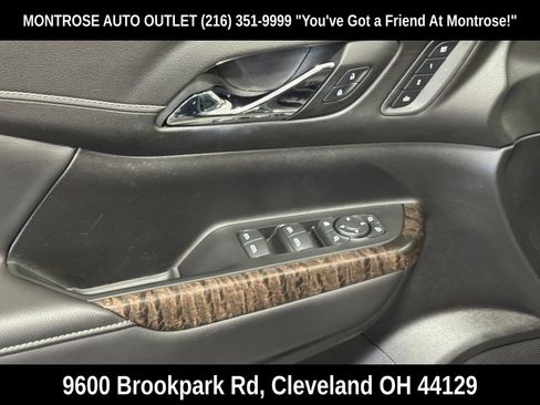 Used 2023 GMC Acadia Denali w/ Black Diamond Edition AWD/4WD image 12