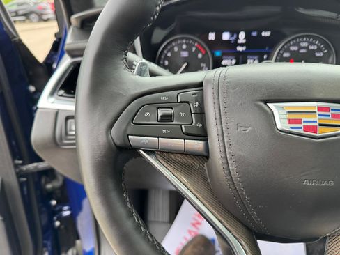 Used 2025 Cadillac XT6 Sport w/ Platinum Package image 22