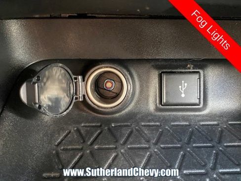 Used 2021 Toyota RAV4 XLE AWD/4WD image 30