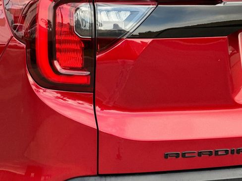 Certified 2022 GMC Acadia SLT w/ Elevation Edition image 30