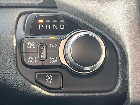 Used 2020 RAM 1500 Big Horn image 31