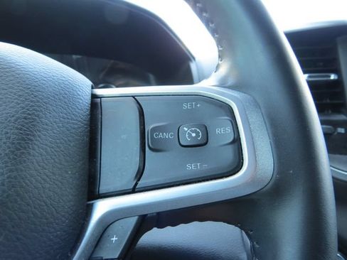 Used 2022 RAM 1500 Big Horn RWD image 34