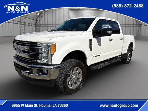 Used 2017 Ford F250 Lariat w/ Lariat Ultimate Package AWD/4WD image 1