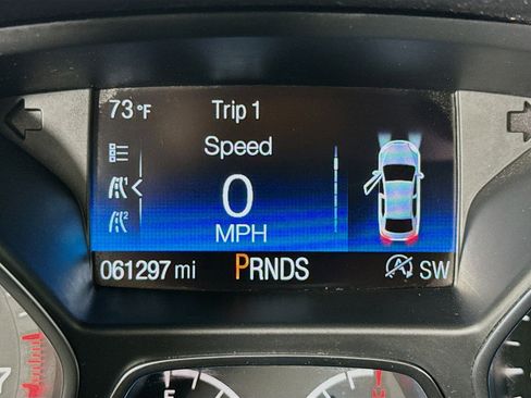 Used 2018 Ford Escape SE image 15