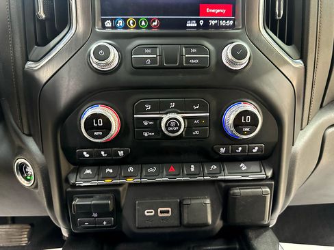 Used 2019 GMC Sierra 1500 AT4 w/ AT4 Premium Package image 31