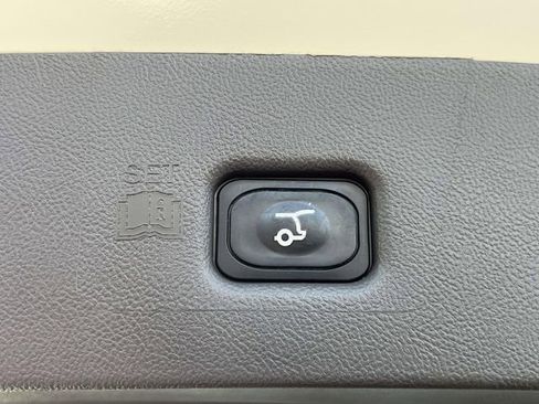 Certified 2023 Lincoln Nautilus Reserve image 7