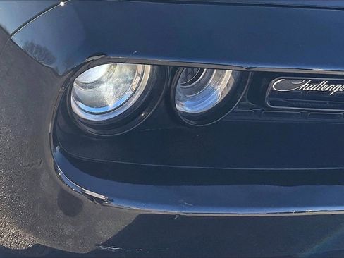 Used 2022 Dodge Challenger R/T Scat Pack w/ Dynamics Package image 26