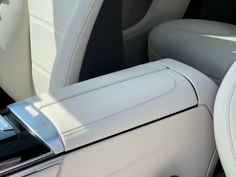 Certified 2026 Mercedes-Benz GLC 300 4MATIC image 38