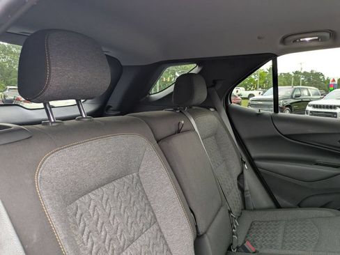 Used 2024 Chevrolet Equinox LT AWD/4WD image 31