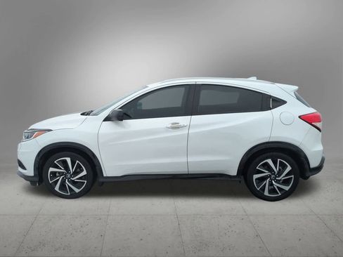 Used 2019 Honda HR-V Sport image 3