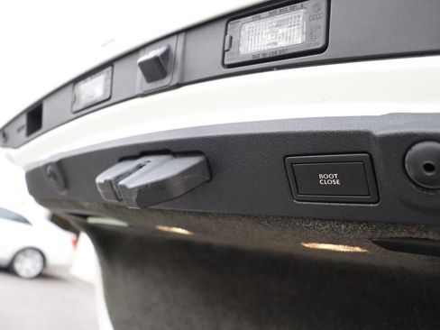 Used 2014 Bentley Continental GT image 30